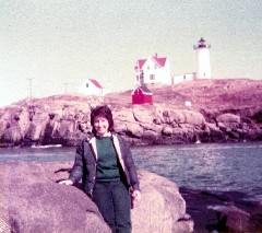 E010- Ann Bennett (Nubble LIghthouse)